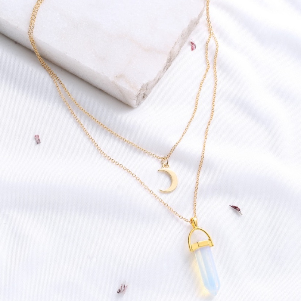 🌻 GOLD CRESCENT CRYSTAL PENDANT NECKLACE 🌻